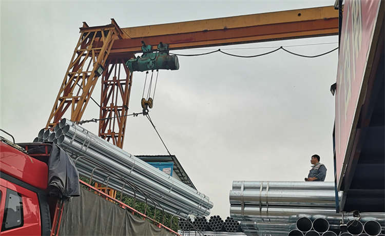 DN1500mm螺旋焊管,廣州1300供水鋼管,dn1600mm螺旋鋼管,920防腐螺旋管價格