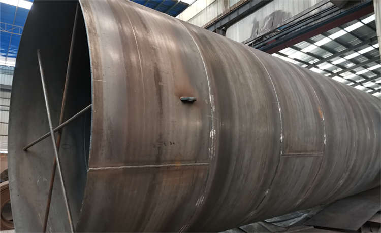 2600mm螺旋鋼管,D2420mm螺旋管,排水防腐鋼管廠家,鋼材場鋼板卷管加工廠