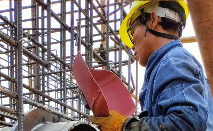 dn1800mm螺旋焊管，762mm螺旋管，530螺旋鋼管，920mm給水螺旋管